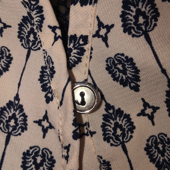 jumpsuits - Picture 4 of 4